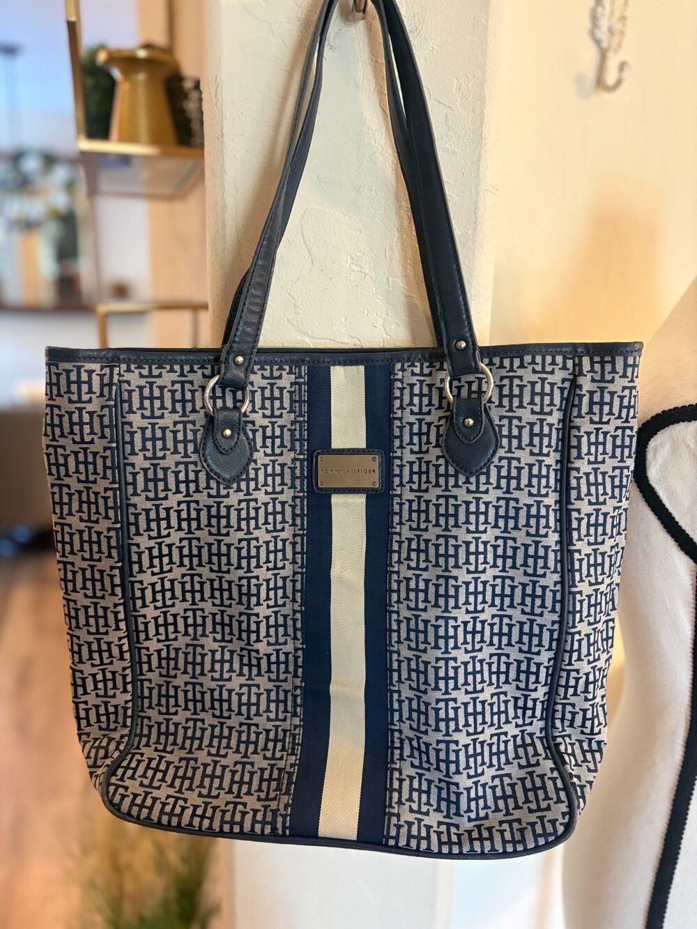 Tommy Hilfiger Jaden Tote Bag Navy Cream Monogram Logo Jacquard Shoulder Purse